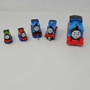 Thomas & Friends Small Blue & Red Train Character Set with Green and Orange Cars